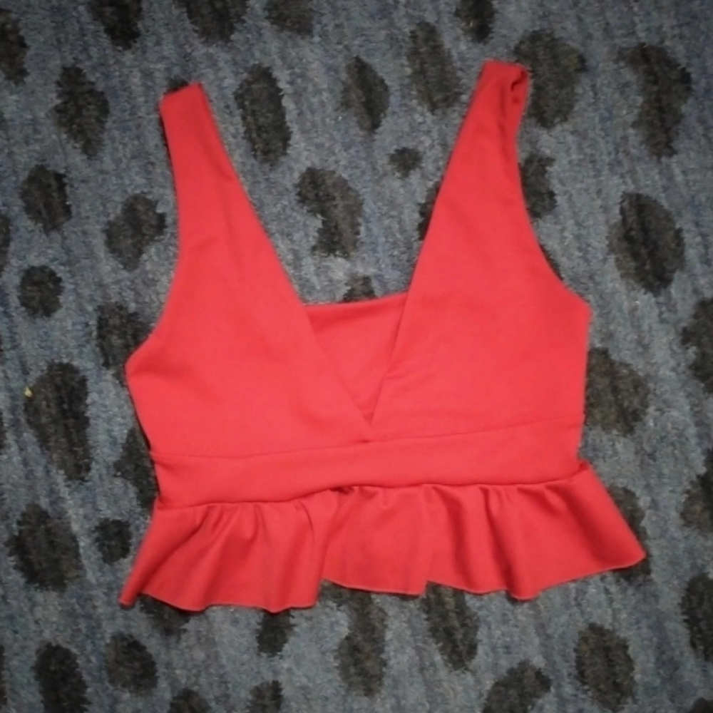 Red Peplum Crop Top sz S